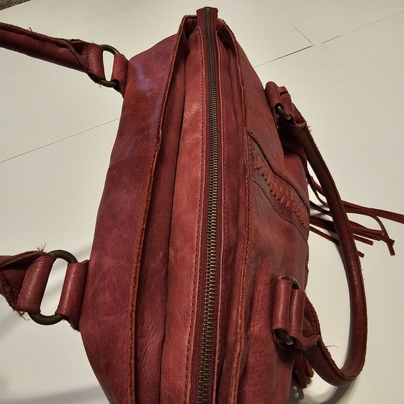 Lucky Brand red wine crossbody. - Picture 7 of 16